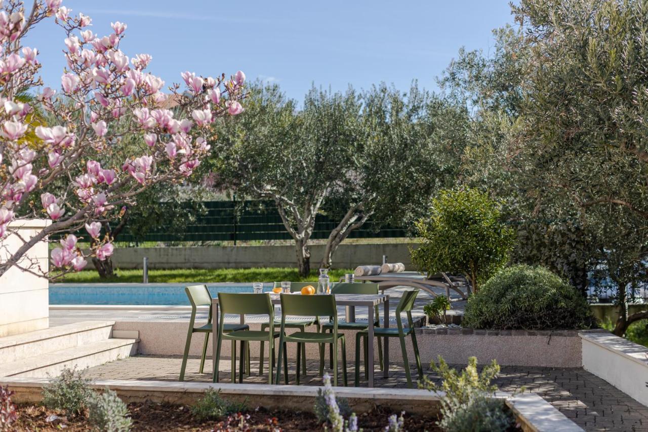 Апартаменты The Olive Poolhouse Сплит Экстерьер фото